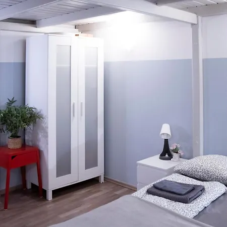 Apartment Klau33 In Party District Budapest