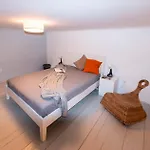 Apartment Klau33 In Party District *