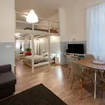 Klau33 In Party District Apartment