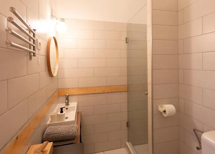 Klau33 In Party District * Budapeszt