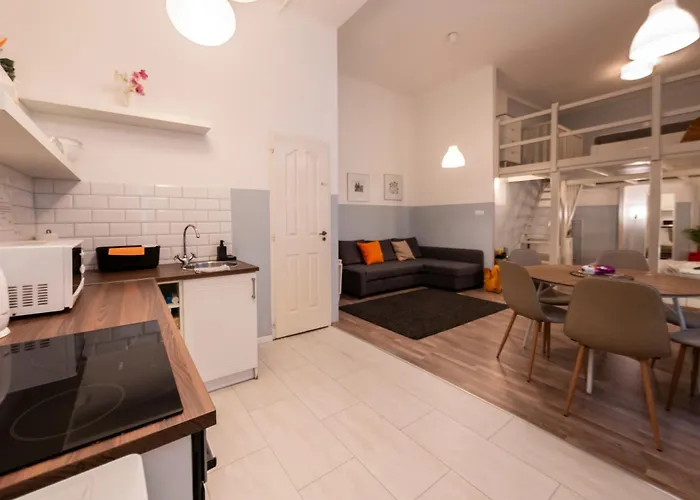 Klau33 In Party District Budapeszt